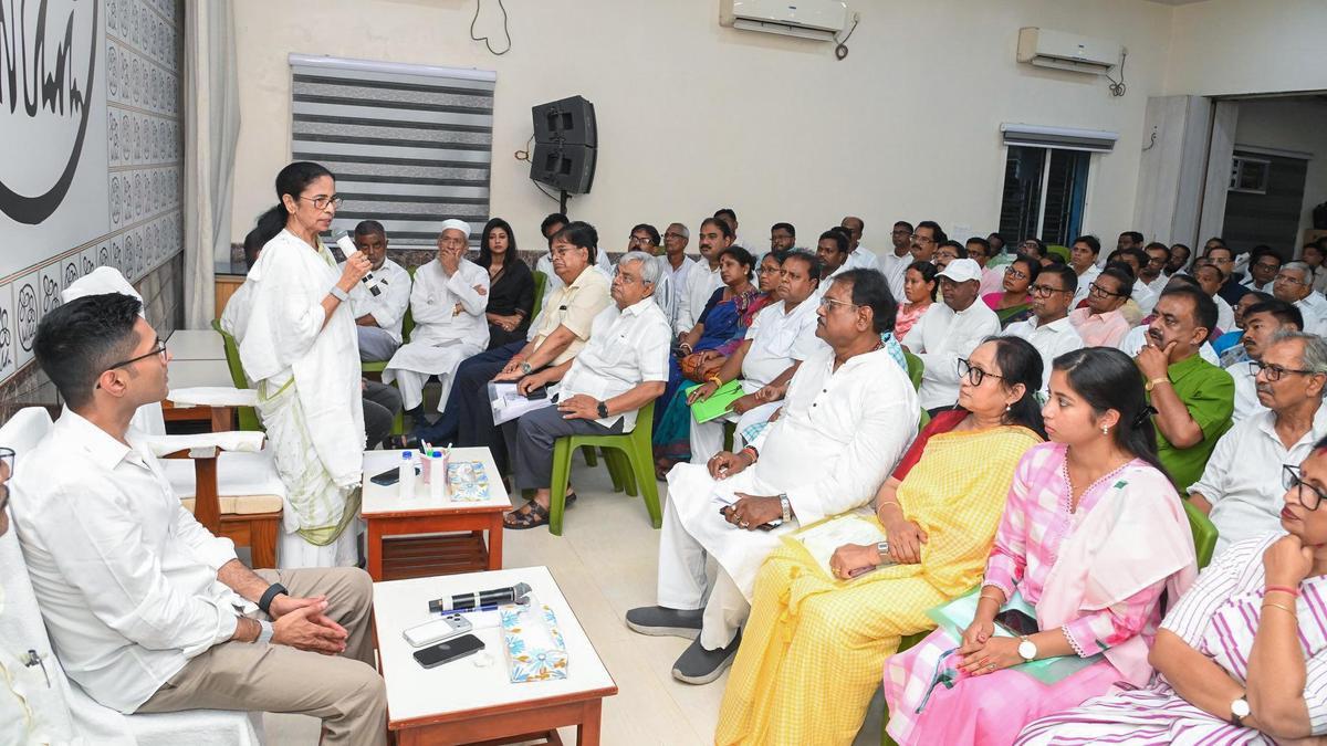 Mamata urges TMC candidates to rebuild party, says those who wish to leave may do so