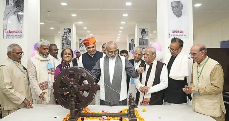 Vice President highlights Gandhi’s non-violence as path forward in times of conflict