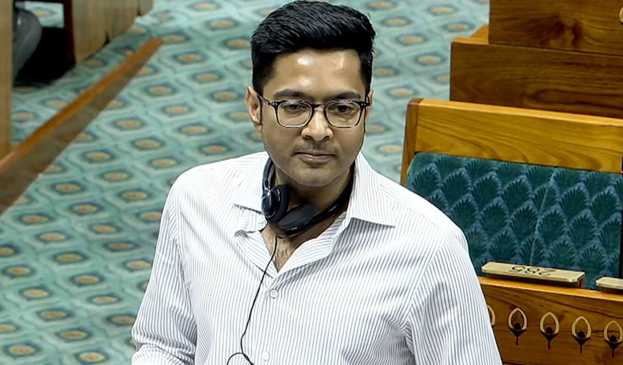 SC seeks details from West Bengal on questioning of Abhishek Banerjee’s PA in land grabbing probe