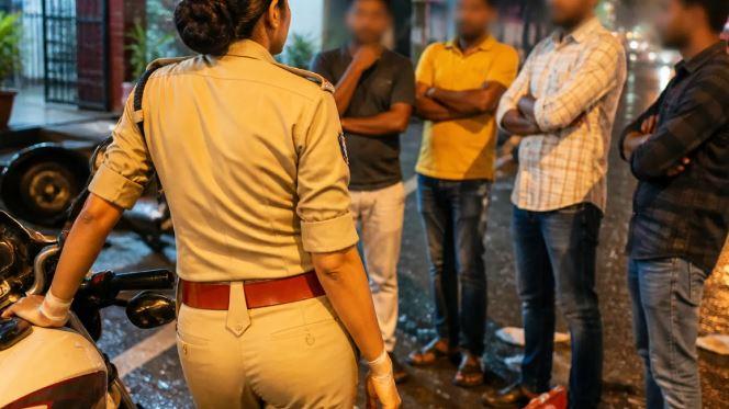 Four booked for assaulting, body-shaming woman PSI during duty in Bengaluru