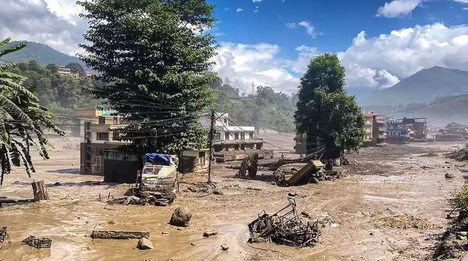 Nepal flash floods kill 162, nearly 500 missing including 133 Indians