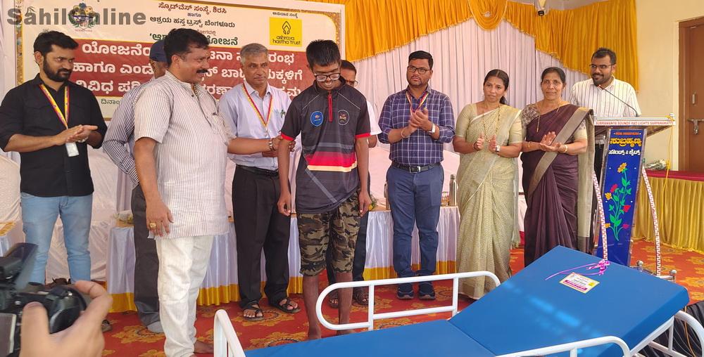 bhatkal-endosulfan-student-aid-7