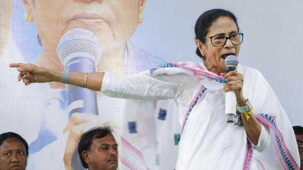 Mamata Banerjee accuses BJP of fuelling social divisions to plunder the country