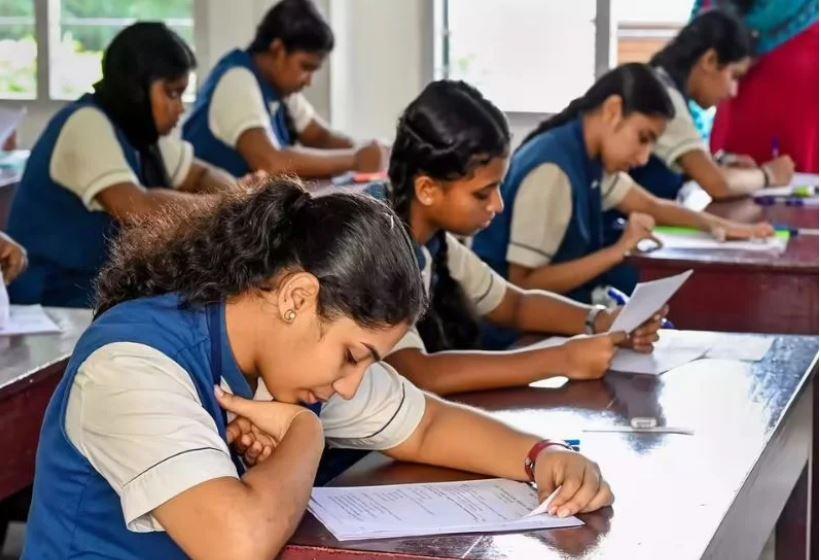 Kerala SSLC exams begin across 3,047 centres; Over 4.17 lakh students appear
