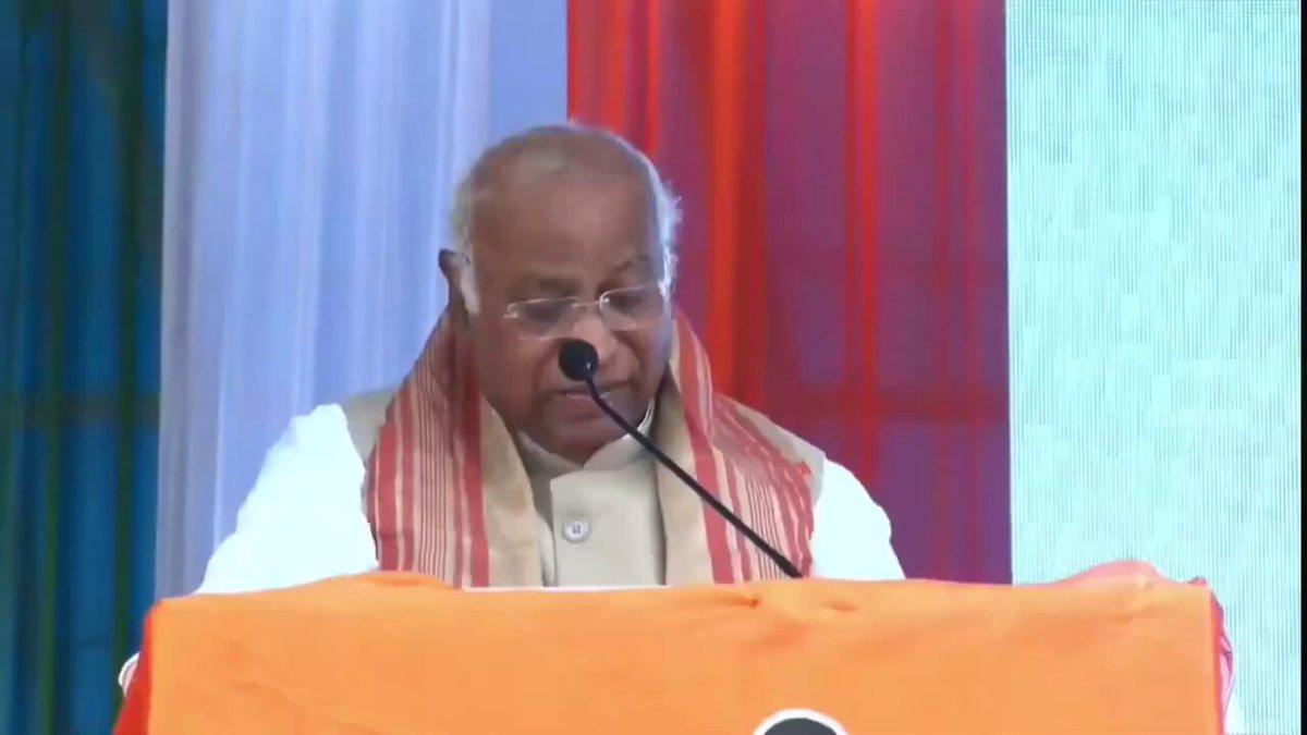 Kharge unveils Congress’ ‘5 guarantees’ for Assam, promises monthly financial aid for women