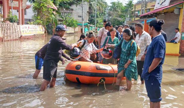 Assam flood toll climbs to 75; over 3.32 lakh still affected
