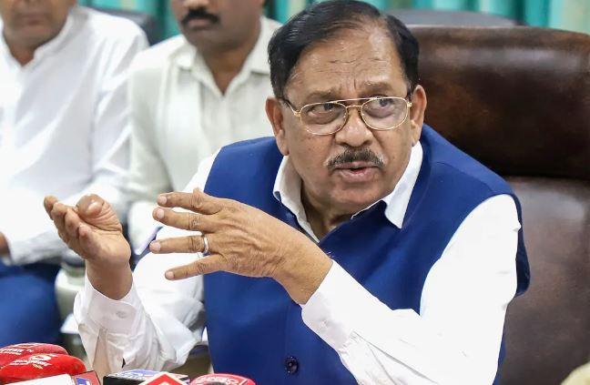 Karnataka CM directs officials to prepare for drought, cracks down on negligence
