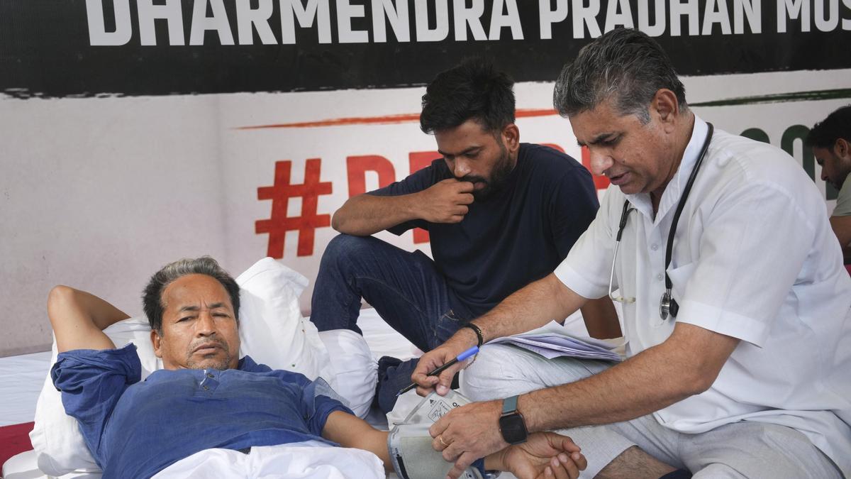 CJP protest enters day 23 as Wangchuk's fast reaches 15th day