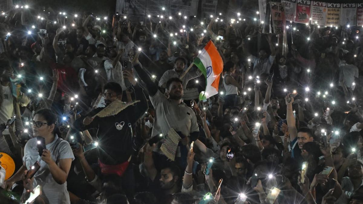 Jantar Mantar Protest Swells as More CJP Supporters Join Overnight