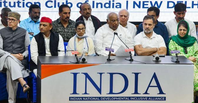 23 Opposition Parties, Independent MP urge CJI to intervene in SIR process