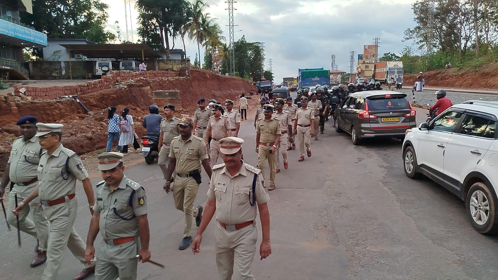 Eight arrested in Bhatkal over Murin Katte row; police continue search for several youths amid tight security