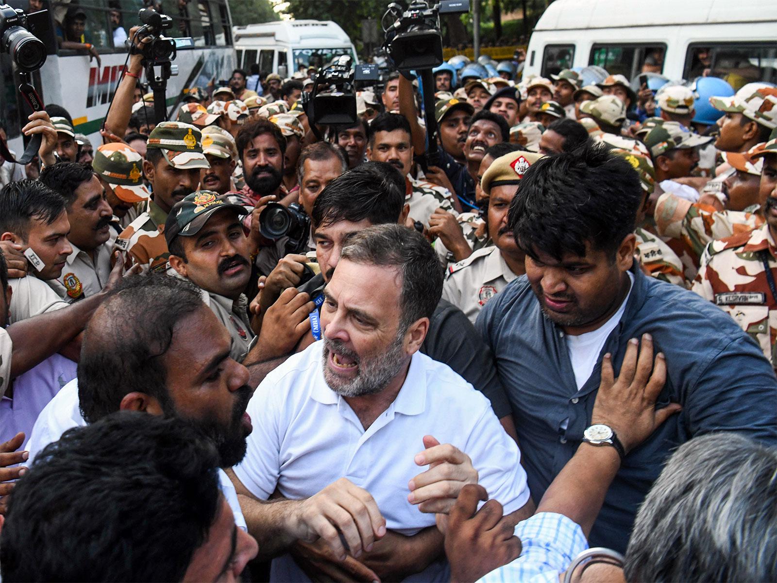 Karnataka Congress to observe ‘Black Day’ over leaders’ detention in Delhi protest