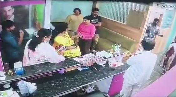 Six arrested in Bengaluru for threatening spa owner, assaulting staff and extorting ₹1 lakh