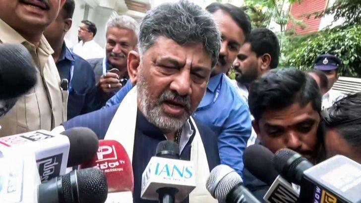 Shivakumar accuses BJP of trying to ‘steal’ voting rights of poor people