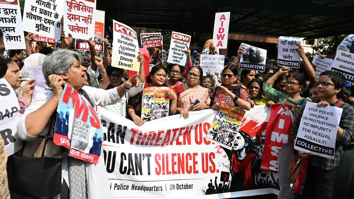Women’s groups protest outside Delhi Police HQ, seek action over alleged sexual assaults on protesters