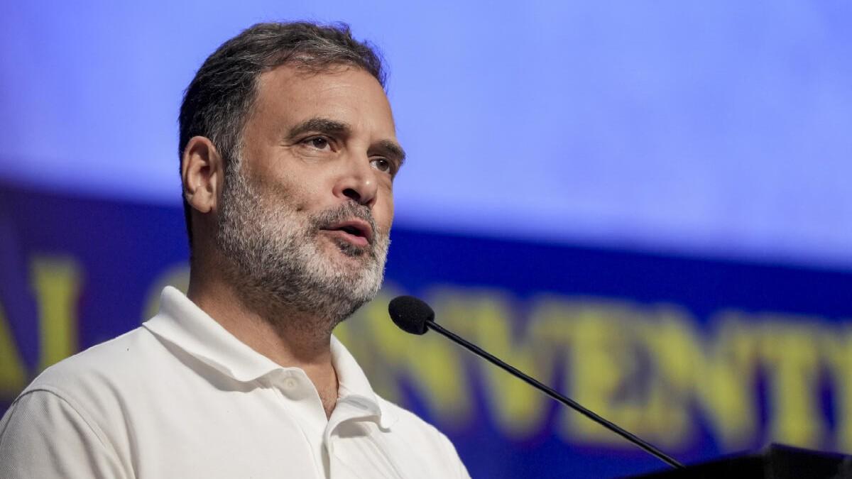 Rahul calls on youth to raise voice, says government acts only under pressure