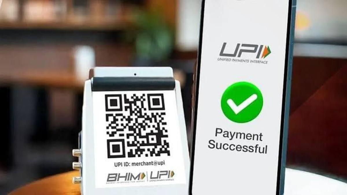 Karnataka CM Shivakumar urges nationwide opposition to UPI MDR charges