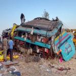 Gujarat Bus Accident: Five Pilgrims Dead, Several Injured as Vehicle Plunges into Gorge