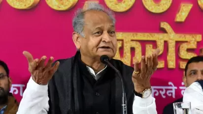 Ashok Gehlot Slams BJP-RSS for Distorting History, Criticises Centre Over Farmer Protest Handling