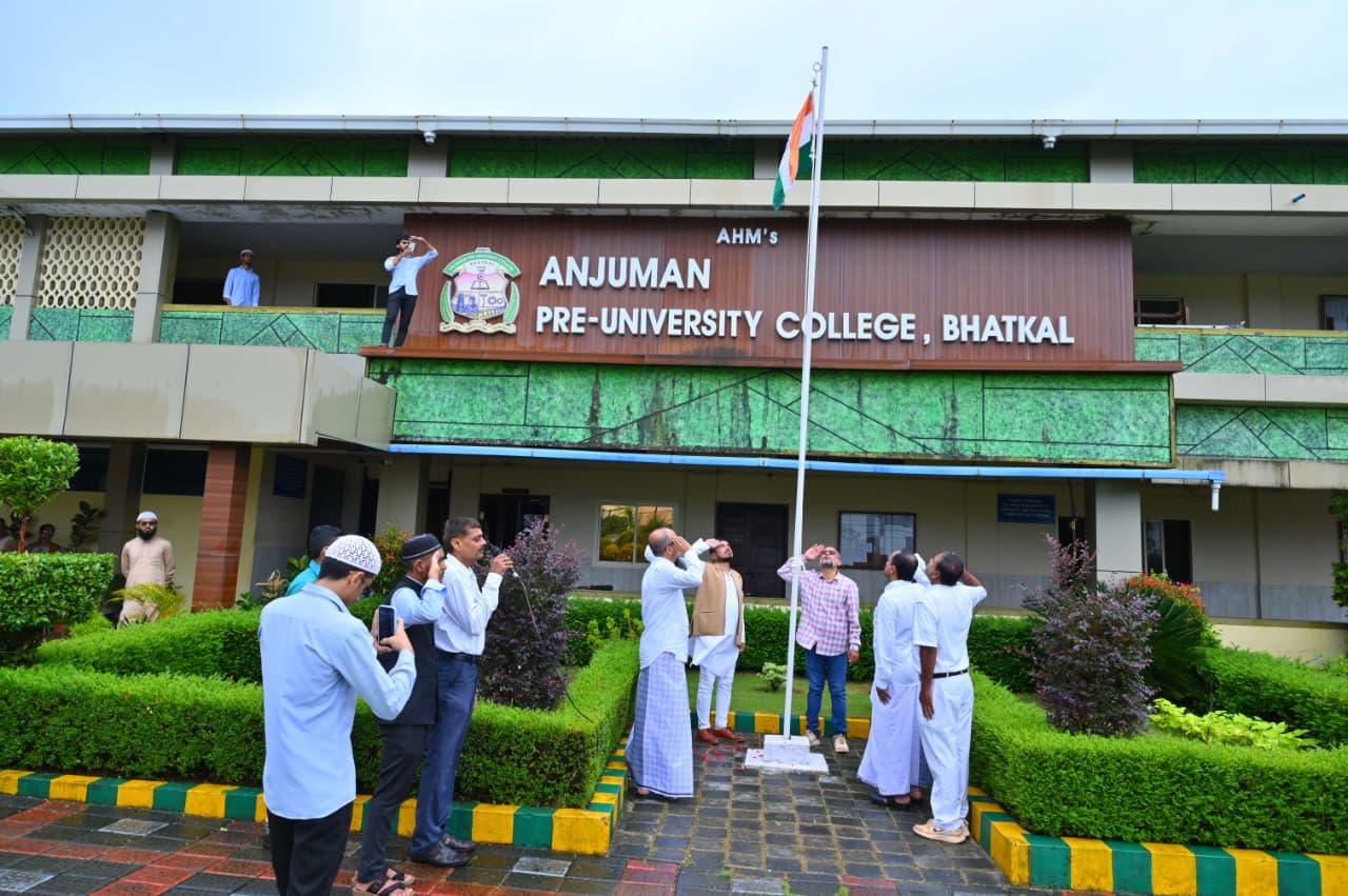 bhatkal-independence-day-anjuman-pu-college-2.jpg