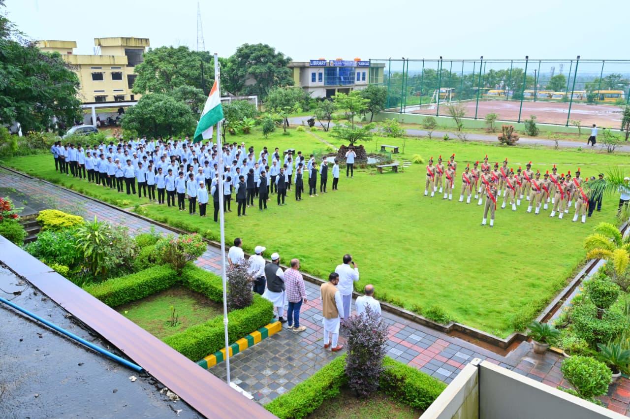 bhatkal-independence-day-anjuman-pu-college-4.jpg
