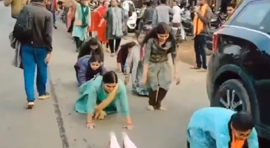 Unique protest by Chhattisgarh teachers after 3,000 lose jobs; Women seen lying on roads in demonstration