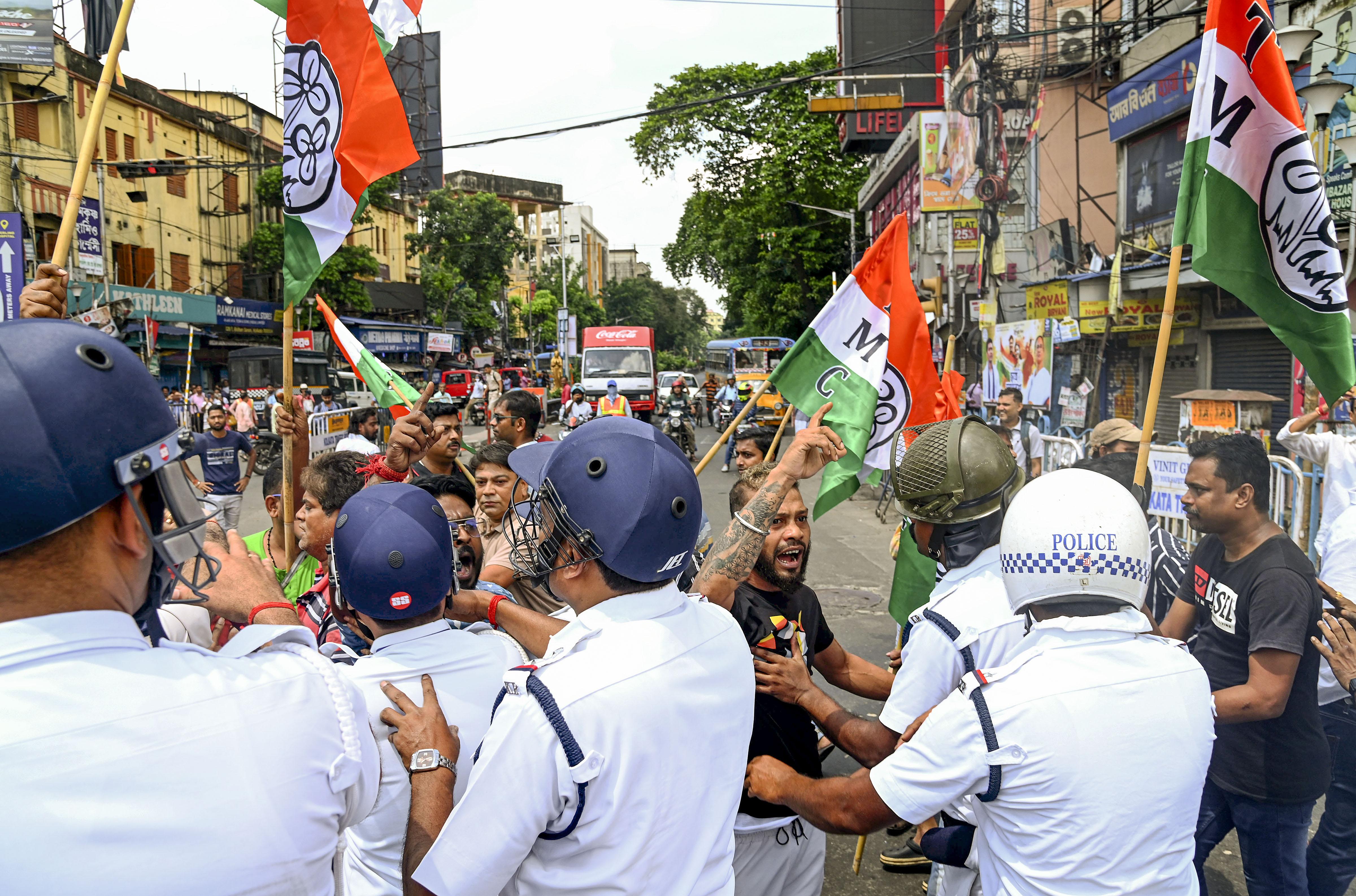 BJP protest over Murshidabad violence turns chaotic as Union minister, party workers clash with police