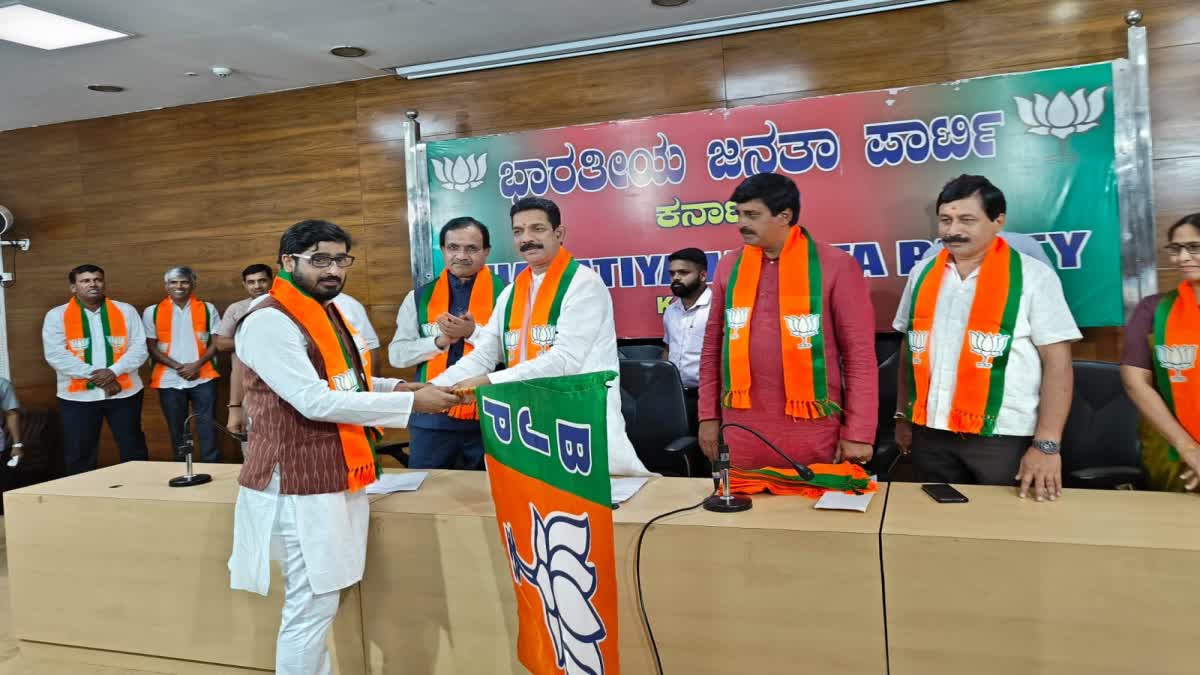 Shashibhushan Hegde joins BJP