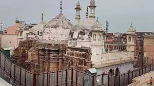 Anjuman Intezamia Masjid Committee moves SC challenging Allahabad HC order to conduct ASI survey of Gyanvapi premises