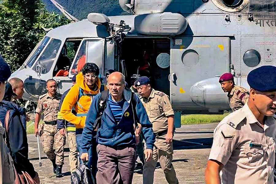 Work on to restore connectivity in flood-hit Sikkim, evacuation of tourists to continue