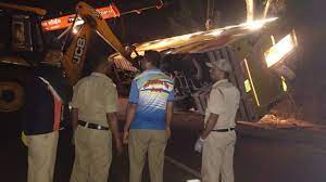 Three of family killed, nine others injured as bus overturns near Kolhapur