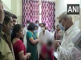 Man throws acid on minor girl in Karnataka’s Ramanagara, held