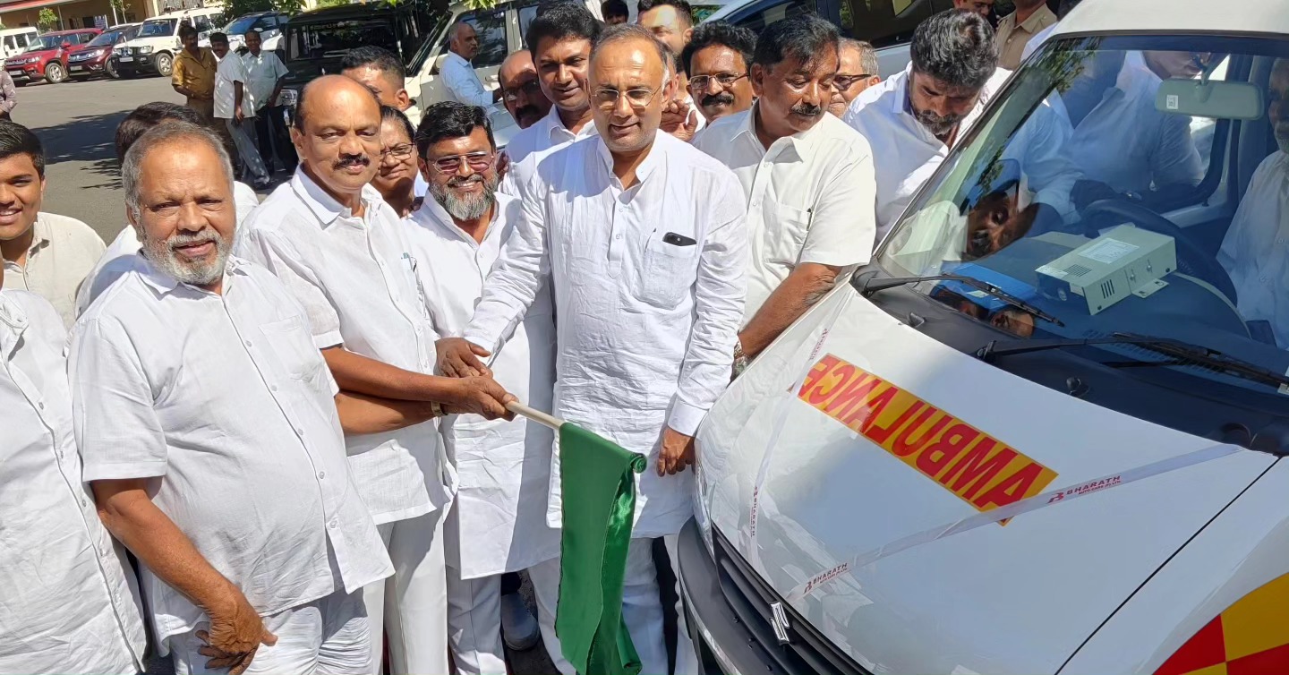 Rajyotsava awardee Charmadi Hasanabba uses proceeds to get new ambulance service