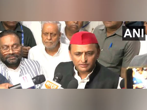 "It is conspiracy...," Akhilesh Yadav blames BJP after shoe hurled at Swami Prasad Maurya in Lucknow