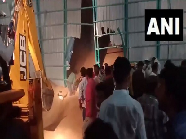 Karnataka: 3 workers rescued, more still feared trapped after storage unit collapses at Vijayapura warehouse