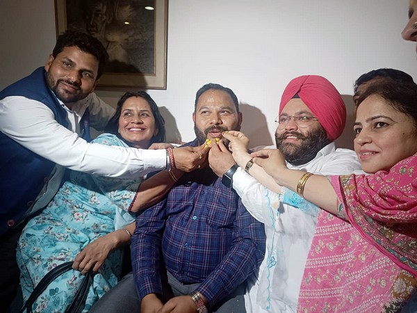 AAP candidate declared Chandigarh Mayor, INDIA bloc says "Supreme Court saved democracy"