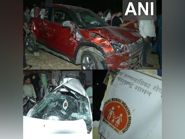 Maharashtra: 12 vehicles collide with each other in Nagpur's Mankapur, four people injured