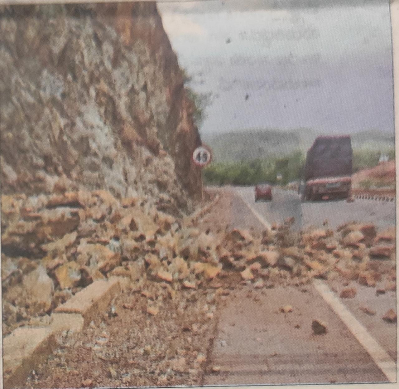 Pile of Stones Falls from Hill onto Ankola National Highway - Lorry and Car Drivers Narrowly Escape