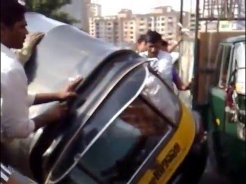 Auto-Rickshaw overturns in Upponi near Bhatkal, child dies