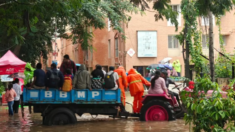 Heavy rains disrupt life in Bengaluru: Yelahanka, Tech Parks, and Railways severely impacted