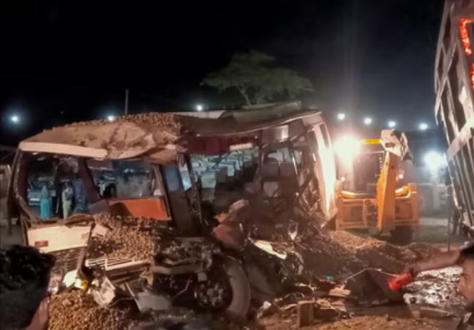 12 dead in Shahjahanpur, UP, as gravel-laden truck overturns on bus