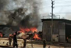 Karnataka: Fire engulfs furniture showroom in Bengaluru, none hurt