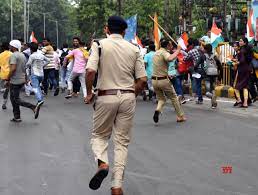 BJP workers scuffle with police in Bengal