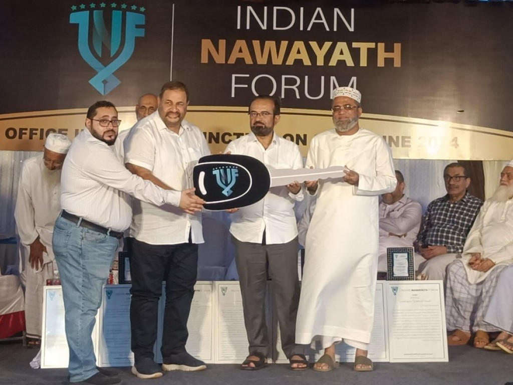 Indian Nawayat Forum donates Janaza Van to Bhatkal Tanzeem; service to start in July