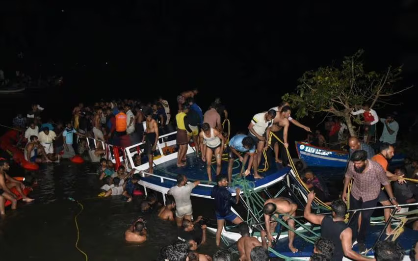 Tourist Boat Capsizes at Thooval Theeram Beach in Kerala: 21 Dead, Several Missing