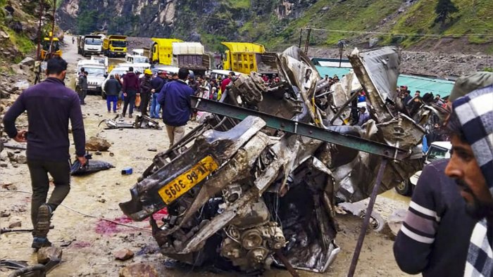 Seven dead as vehicle carrying power project workers rolls down in J-K’s Kishtwar