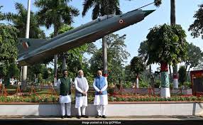 PM Modi Unveils Fighter Jet Used In 1971 War At Raj Bhavan In Ranchi