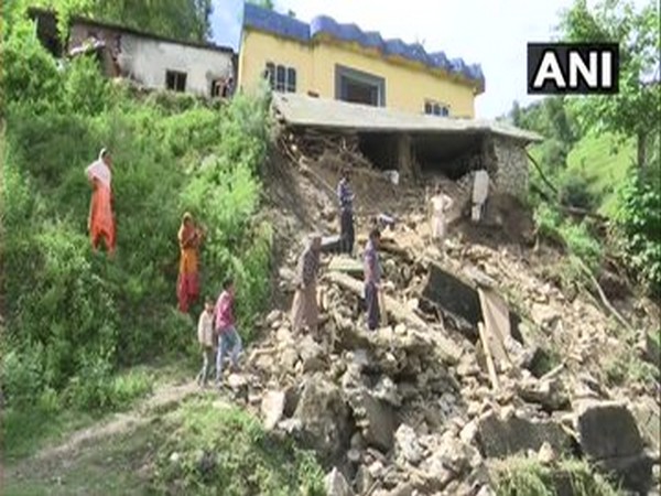 Heavy rains damage several houses in Jammu and Kashmir's Kathua, 5 dead