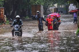 Heavy rains cause floods closure of schools in parts of Kerala