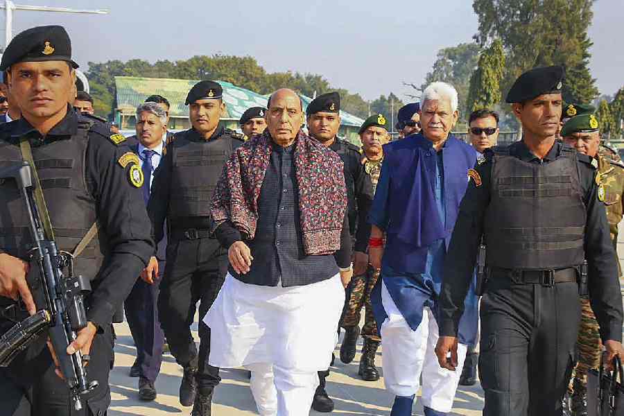 Confident army will wipe out terrorism, must avoid 'mistakes': Rajnath Singh in Jammu